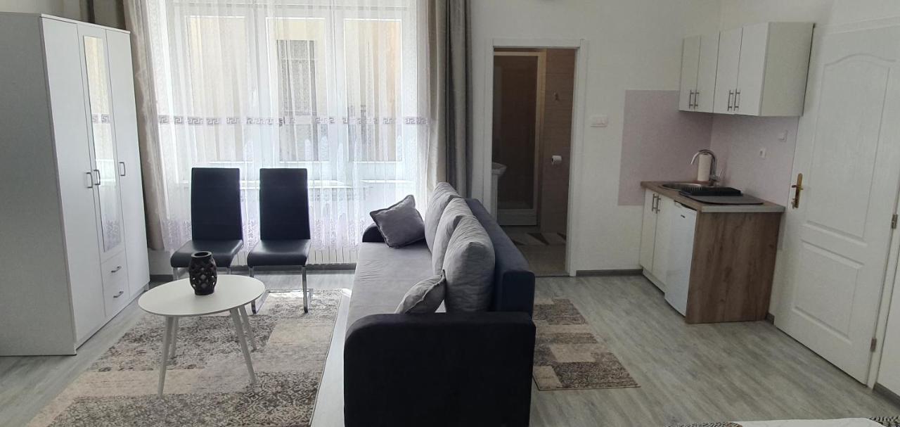 Ferhadija A&E Apartment Sarajevo Luaran gambar