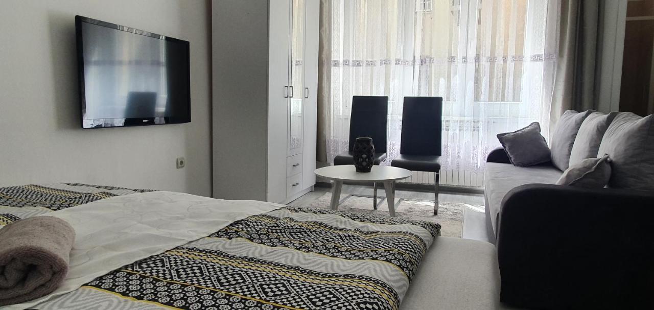 Ferhadija A&E Apartment Sarajevo Luaran gambar