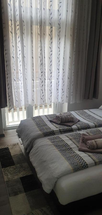 Ferhadija A&E Apartment Sarajevo Luaran gambar