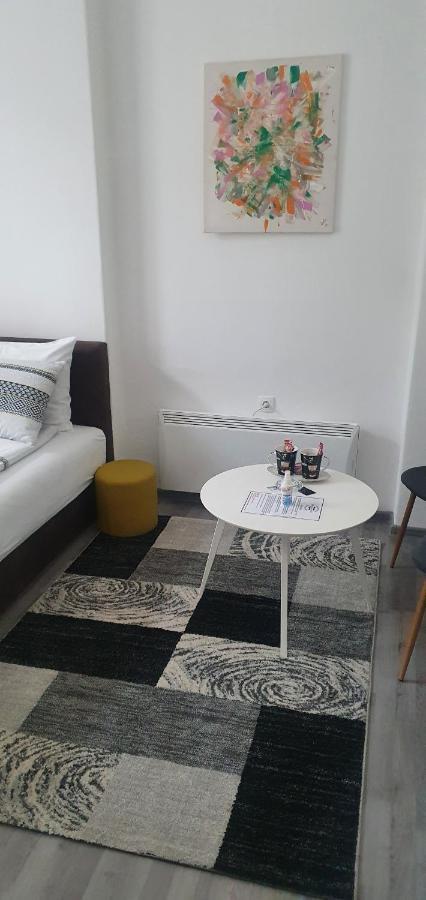 Ferhadija A&E Apartment Sarajevo Luaran gambar